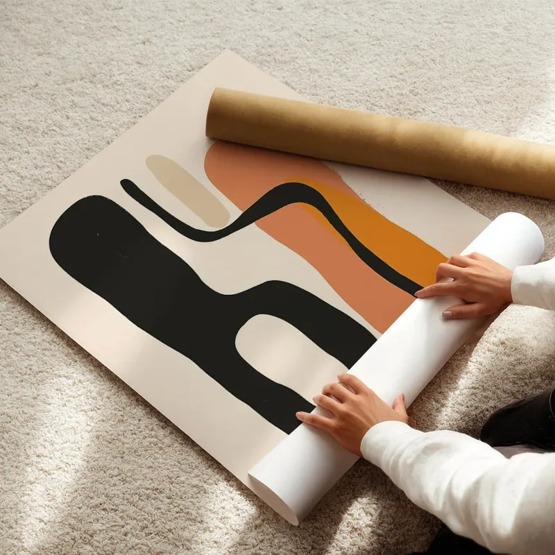 poster abstrait minimaliste noir et corail enroule.webp