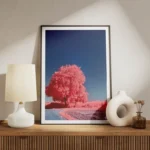 poster arbre rose sous ciel bleu meuble.webp
