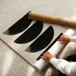 poster art bauhaus noir enroule.webp