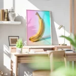 poster banane couleur pastel bureau.webp