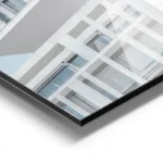 poster batiment moderne blanc aluminium.webp