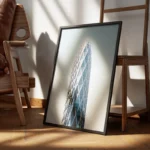 poster batiment moderne en verre encadre.webp
