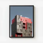 poster batiment moderne gris et rose avec cadre.webp