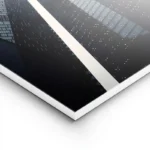 poster batiments vue de bas en noir et blanc lightpanel.webp