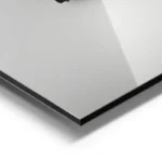 poster camera vintage noir et argent aluminium.webp