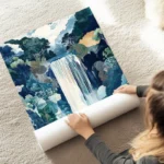 poster cascade aquatique avec paysages colores au sol.webp