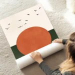 poster cercle orange et oiseaux au sol.webp