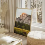 poster cerfs marron montagne salon beige.webp