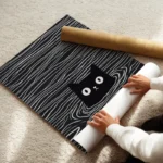 poster chat noir minimaliste enroule.webp