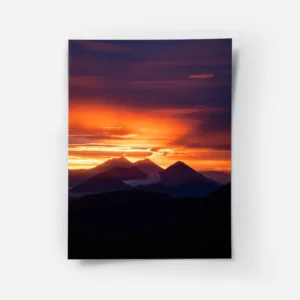 poster coucher de soleil montagneux.webp