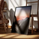poster coucher de soleil sur une montagne encadre.webp