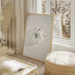 poster ecouteurs blancs salon beige.webp