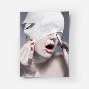 poster femme bandee.webp