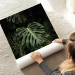 poster feuilles tropicales vertes au sol.webp