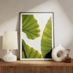 poster feuilles vertes lumineuses meuble.webp