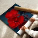 poster fleur rouge enroule.webp
