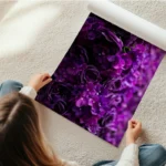 poster fleurs violettes en rouleau.webp
