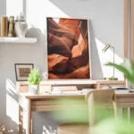 poster formation rocheuse rouge bureau.webp