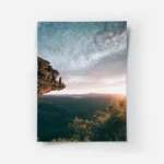 poster homme montagne coucher de soleil.webp