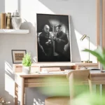 poster hommes politiques en noir et blanc bureau.webp