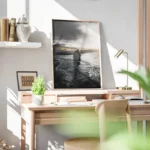 poster islet marin avec nuages sombres bureau.webp