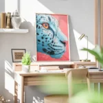 poster jaguar bleu et rose bureau.webp