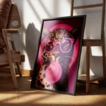 poster leopard lunettes roses encadre.webp