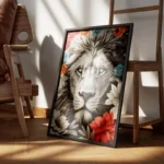 poster lion noir et blanc yeux bleus fleurs encadre.webp