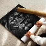 poster lion realiste majestueux enroule.webp