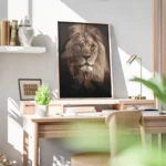 poster lion sepia bureau.webp