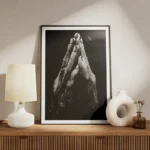 poster mains en priere meuble.webp