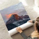 poster montagne leve de soleil au sol.webp