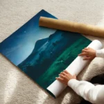 poster montagne nocturne enroule.webp