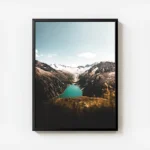 poster paysage alpin avec lac turquoise avec cadre.webp