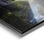 poster paysage riviere entre montagnes aluminium.webp