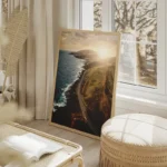 poster route cotiere ensoleillee salon beige.webp
