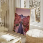 poster route desertique entre rochers salon beige.webp