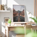 poster route desertique rouge bureau.webp