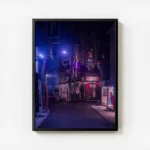 poster rue nocturne illuminee avec cadre.webp