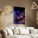 poster rue nocturne illuminee salon.webp