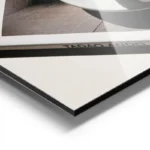 poster tasse blanche sur livre aluminium.webp