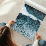 poster vagues marines dynamiques en rouleau.webp