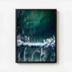 poster vagues maritimes aeriennes avec cadre.webp