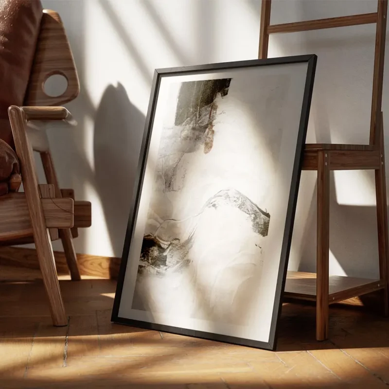 affiche abstraite aux tons gris beige noir et marron avec un motif de couleur to encadre.webp