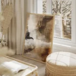 affiche abstraite aux traits de pinceau melanges salon beige.webp