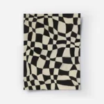 affiche abstraite avec des carreaux noirs et blancs ondules creant un motif dami.webp