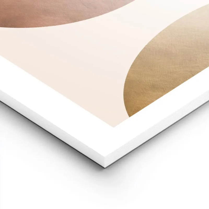 affiche abstraite avec des cercles et demi cercles terracotta et dores sur fond lightpanel.webp