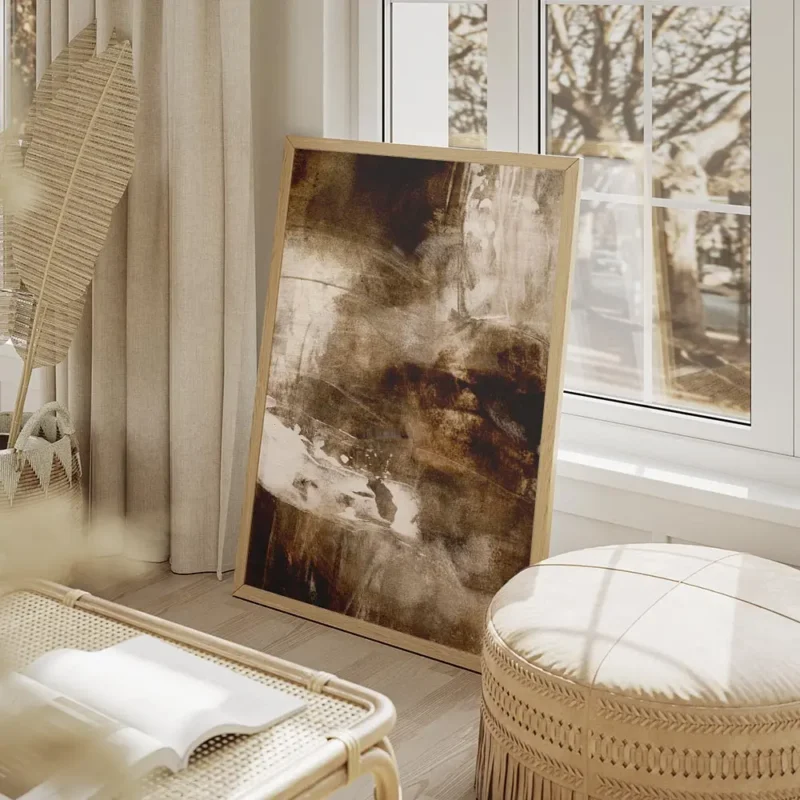 affiche abstraite avec des coups de pinceau dynamiques en blanc beige et marron salon beige.webp