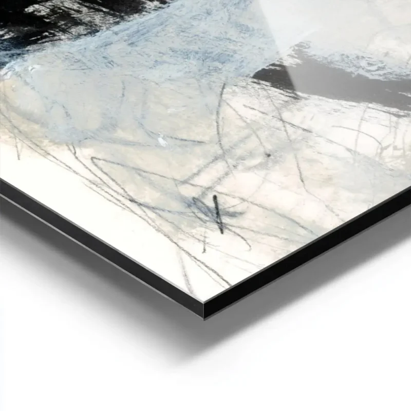 affiche abstraite avec des coups de pinceau noirs blancs bleus et beiges et des aluminium.webp