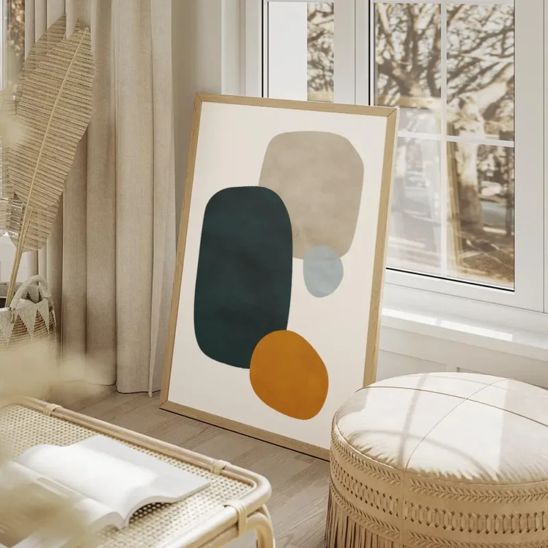 affiche abstraite avec formes bleues beiges et oranges sur fond blanc salon beige.webp